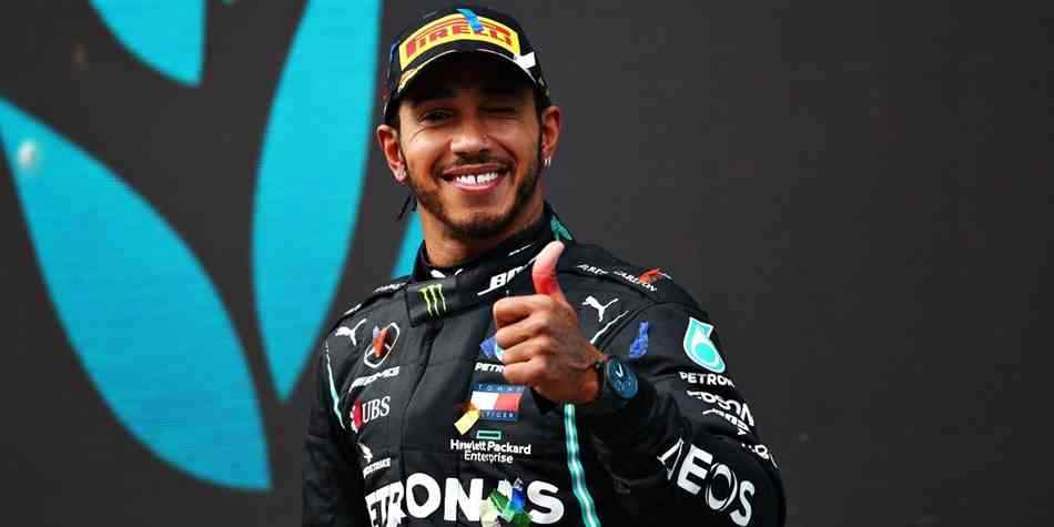 Формула-1. Ветер на «Гран-при Португалии» не принёс перемен: Льюис Хэмилтон вновь первый